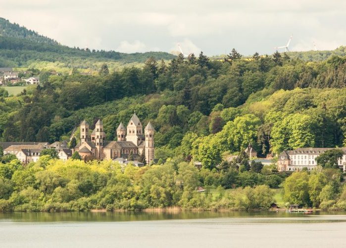 Maria Laach - Pixabay - (c) feworave