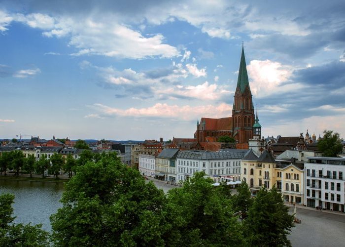 Schwerin - Dom - Pixabay - (c) Fotonerd