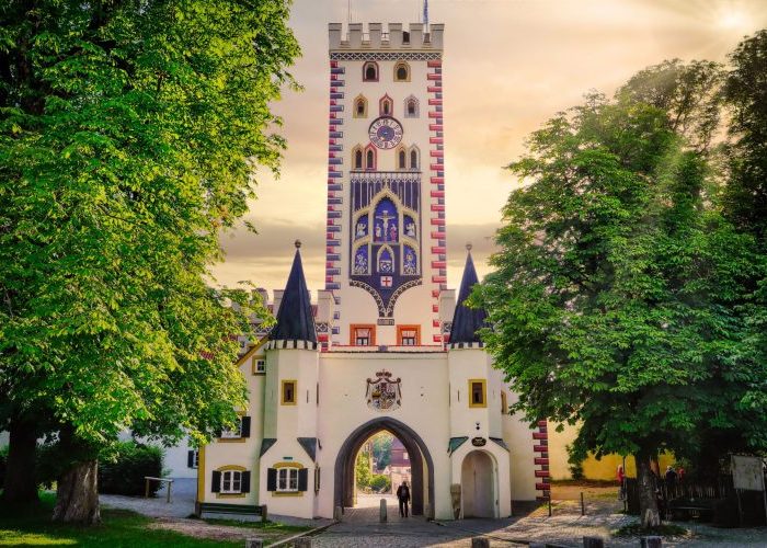 Landsberg - Bayertor2 - Pixabay - (c) fietzfotos